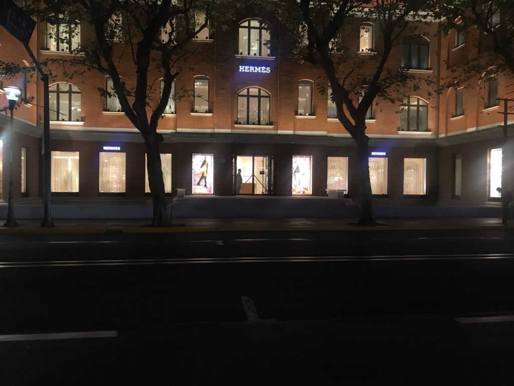 Hermès Winter Windows 2019 by Patrick Graf