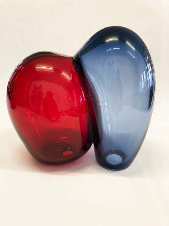 ANDREA HELLER 'untitled (from series 'order-disorder transition')' 2021, Handmade glass (Gold Ruby Dark - Smoke Blue Light), 28 X 31 X 21 cm